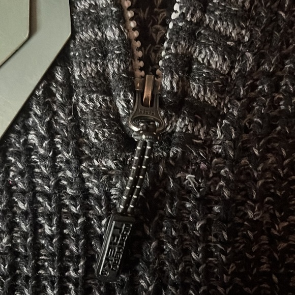 Northern Trek Knit Pullover - Picture 4 of 11